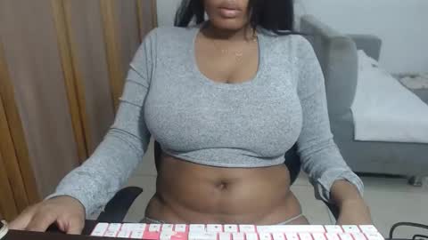 estefania_starlovee online show from 01.18.26