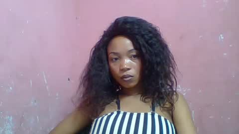 Snapshot of estelah20 chatting on 10.01.25 estelah20 online show from 10.01.25