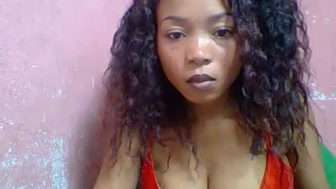 Snapshot of estelah20 chatting on 10.12.25 estelah20 online show from 10.12.25