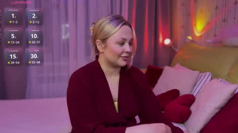 Estella online show from 02.20.26