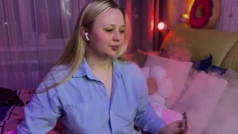 Estella online show from 04.01.26