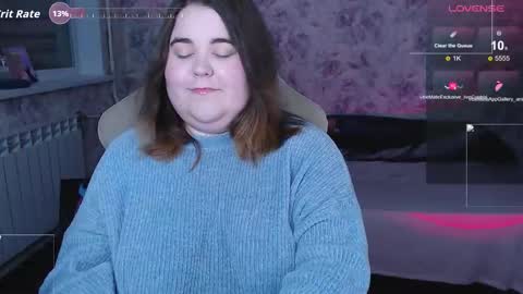 Snapshot of estelle_hicks chatting on 11.02.25 estelle_hicks online show from 11.02.25