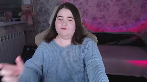 estelle_hicks online show from 04.08.26