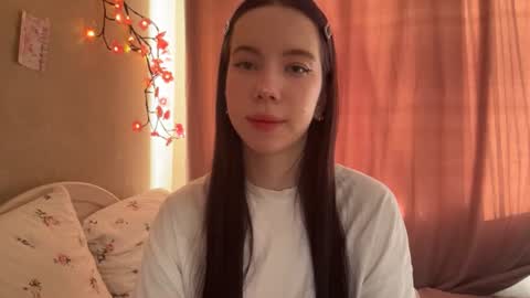 estellezdebski online show from 07.20.26