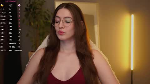 Ester online show from 02.26.26