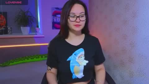 EsterPlayful online show from 09.21.25