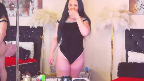 Esthera   online show from 05.27.26