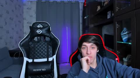 LOUIS online show from 02.21.25