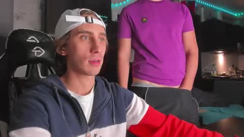 LOUIS online show from 10.11.25