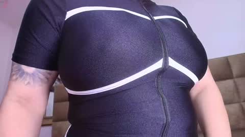 Estrella online show from 02.01.25