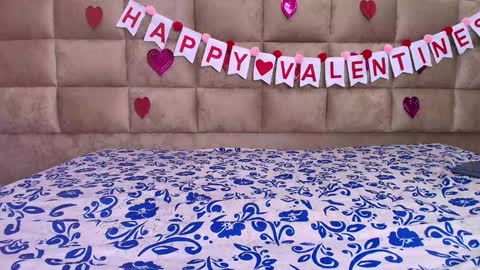 Estrella online show from 02.06.25