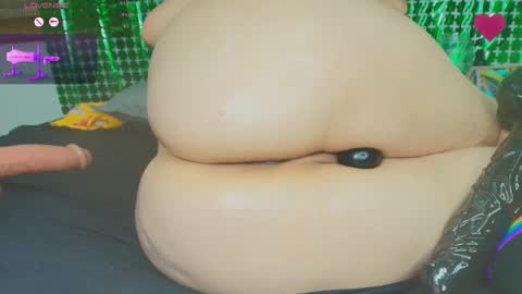 Estrella online show from 03.12.25