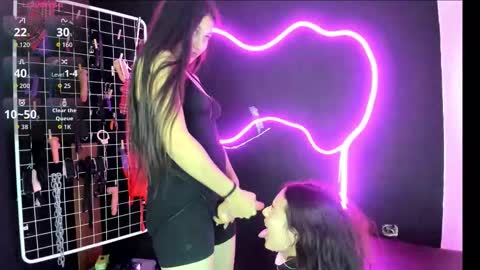 Cloe and Megan online show from 11.06.25