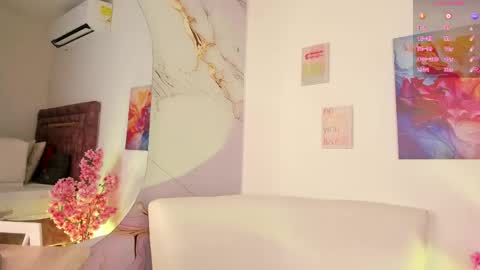 Snapshot of eterea_blow chatting on 04.21.26 Eterea online show from 04.21.26