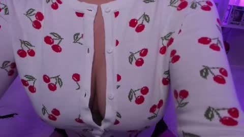 Snapshot of eternalmuse chatting on 10.03.25 eternalmuse online show from 10.03.25