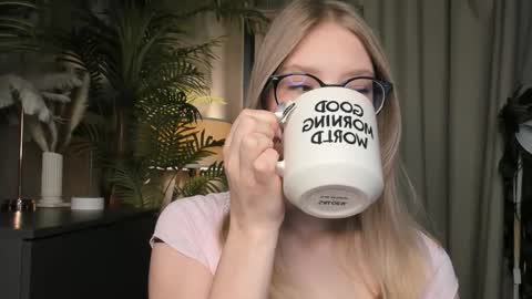 Natalie online show from 11.15.25