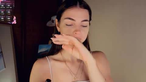 Snapshot of eternity_is_endless chatting on 09.29.25 Mary online show from 09.29.25