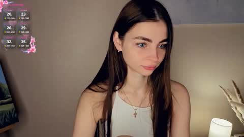 Snapshot of eternity_is_endless chatting on 10.17.25 Mary online show from 10.17.25