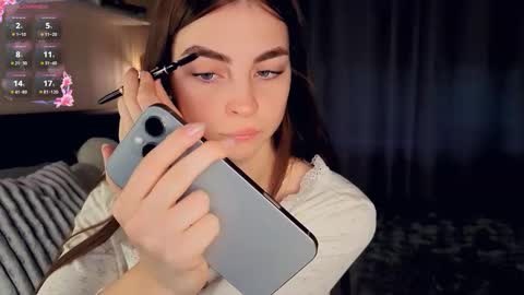 Snapshot of eternity_is_endless chatting on 10.19.25 Mary online show from 10.19.25