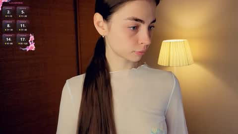 Snapshot of eternity_is_endless chatting on 10.21.25 Mary online show from 10.21.25