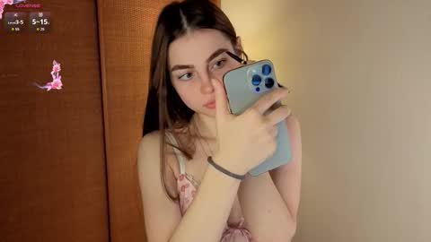 Snapshot of eternity_is_endless chatting on 10.27.25 Mary online show from 10.27.25