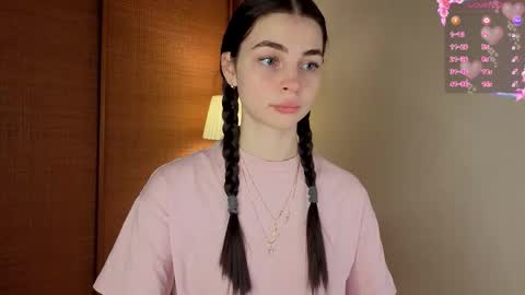 Snapshot of eternity_is_endless chatting on 11.03.25 Mary online show from 11.03.25