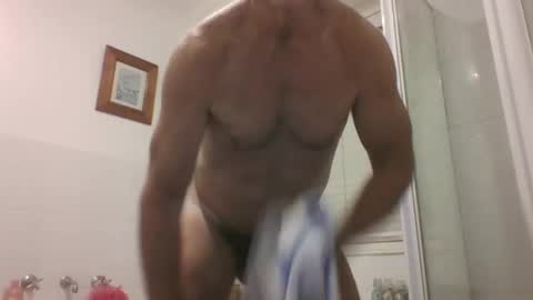 Snapshot of etextratestacle chatting on 12.23.24 ET online show from 12.23.24