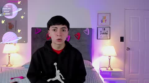 Snapshot of ethan_and_ava chatting on 02.19.25 ethan and ava online show from 02.19.25