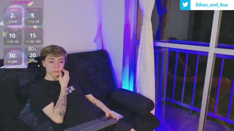 Snapshot of ethan_and_ava chatting on 10.09.25 ethan and ava online show from 10.09.25