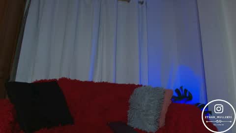 Snapshot of ethan_mullers1 chatting on 04.27.26 Ethan Muller online show from 04.27.26