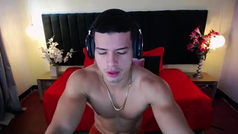 Snapshot of ethan_rodgers chatting on 09.17.25 ETHAN RODGERS online show from 09.17.25