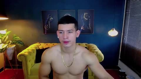 Snapshot of ethan_rodgers chatting on 10.06.25 ETHAN RODGERS online show from 10.06.25