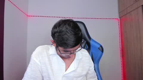 Snapshot of ethan_sai01 chatting on 12.09.24 ETHAN SAI online show from 12.09.24