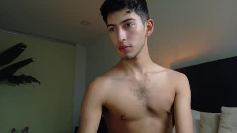 Joan online show from 11.05.25