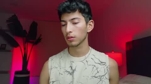 Snapshot of ethan_skiny_ chatting on 06.21.26 Joan online show from 06.21.26