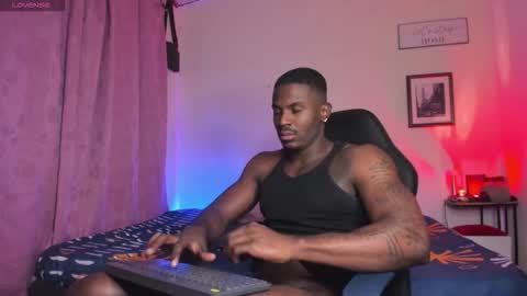 Snapshot of ethan_travis0 chatting on 02.24.26 ethan travis online show from 02.24.26