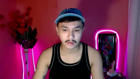 Snapshot of ethan_uwuxx chatting on 09.20.25 DAVE online show from 09.20.25