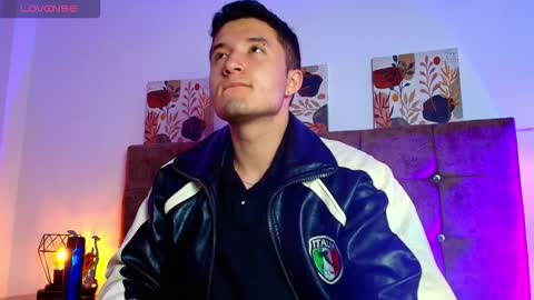 ethanconnor_ online show from 11.06.25