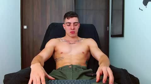 ethangreey1 online show from 02.15.25