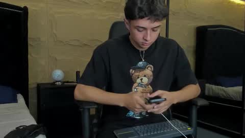 ethanlowell online show from 10.22.25