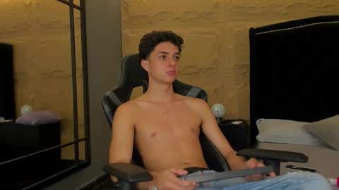 ethanlowell online show from 10.25.25