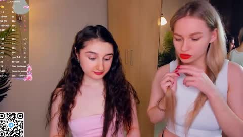 Kira and Kamila online show from 03.02.25