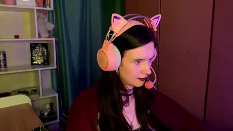 Snapshot of eunabiddlecome chatting on 02.28.26 Kate online show from 02.28.26