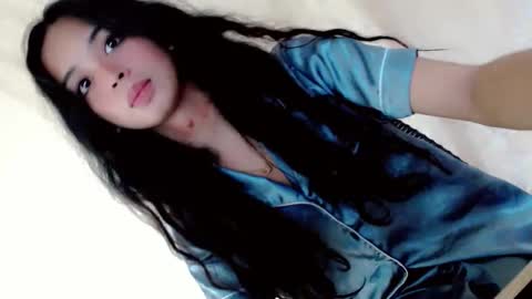 eunah_foxx online show from 11.17.25