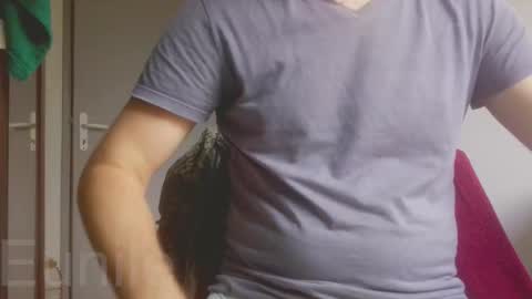 eunile online show from 10.24.25