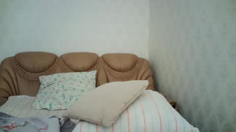 Snapshot of eva00186 chatting on 10.03.25 eva00186 online show from 10.03.25