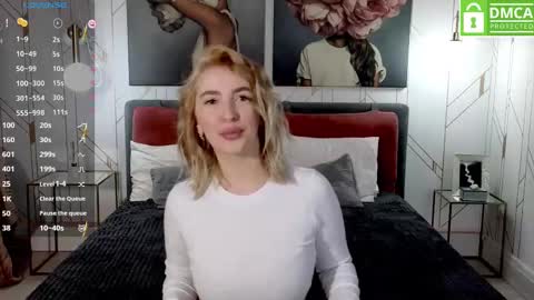 Snapshot of eva__summers chatting on 03.10.25 Eva online show from 03.10.25