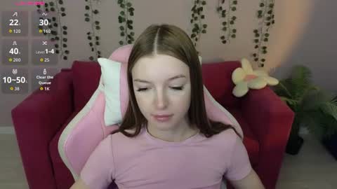 Snapshot of eva__thompson chatting on 07.12.26 Eva online show from 07.12.26