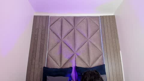 EVA DAEMON  online show from 01.09.25