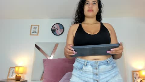 EVA DAEMON  online show from 01.20.25